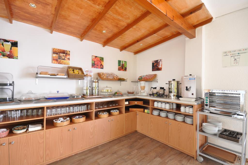 Hostal Residencia Europa Punico Ibiza Town Exterior photo