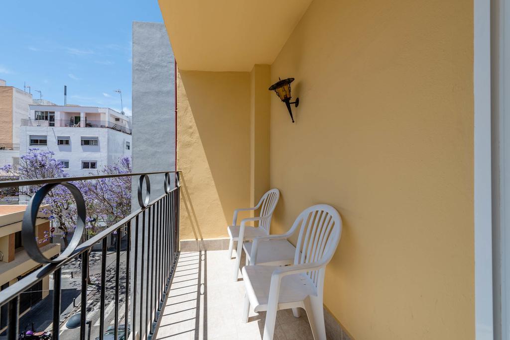 Hostal Residencia Europa Punico Ibiza Town Exterior photo